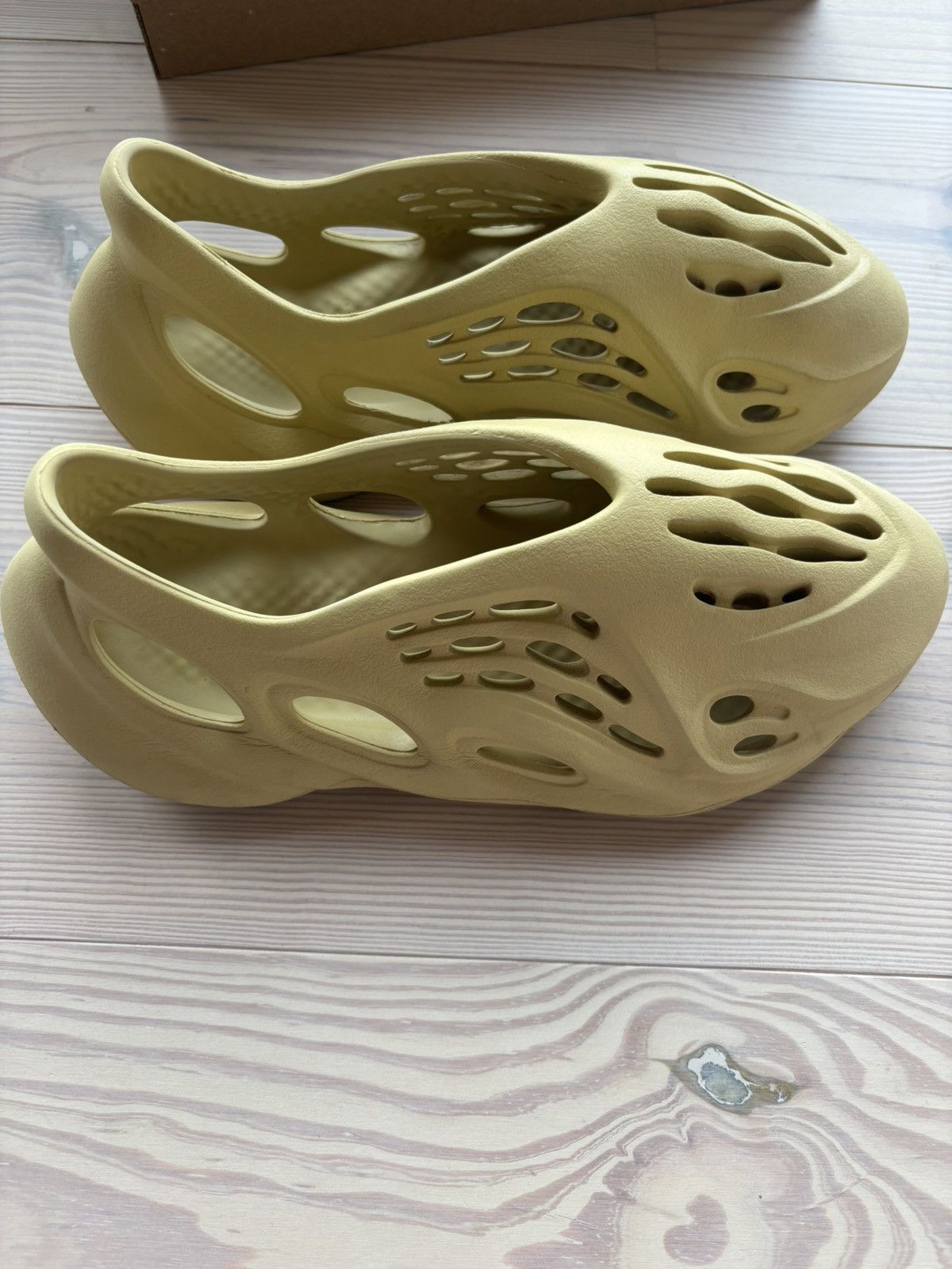 Adidas × Yeezy Yeezy foam runner Sulfur - Size 11 Men’s US Size US 11 / EU 44 - 2 Thumbnail