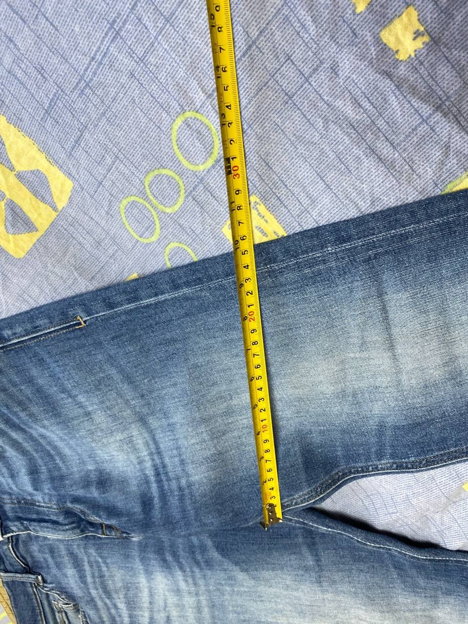 Hugo Boss VINTAGE BAGGY HUGO BOSS FADED DENIM JEANS Size US 32 / EU 48 - 7 Thumbnail