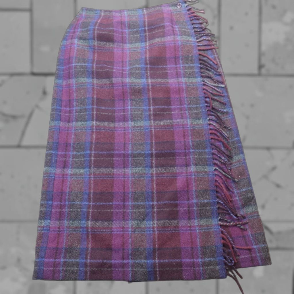 Talbots VINTAGE Talbots Skirt Petites 10P Purple Gray Plaid Fringe Wool Nylon Long Straight Pencil Womens Boys? Size 32" / US 10 / IT 46 - 1 Thumbnail