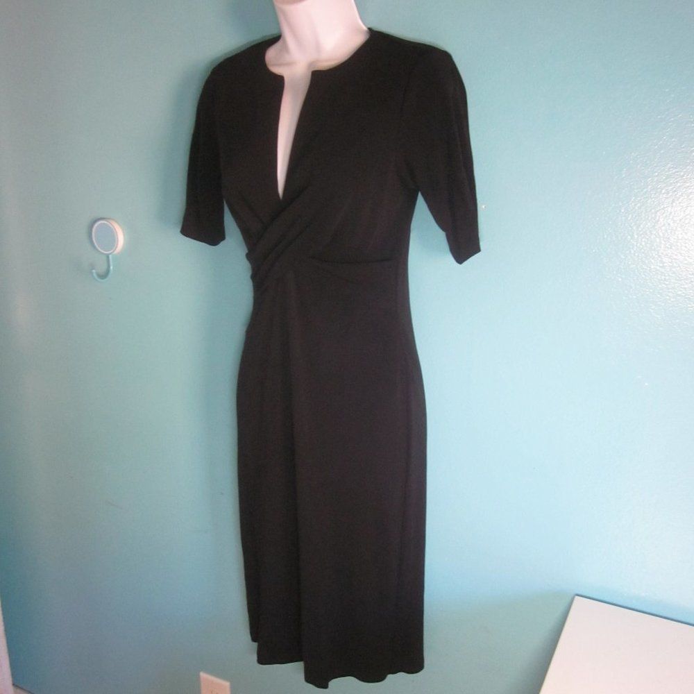 Diane von Furstenberg Diane Von Furstenberg Little Black Twist Front Dress Marked Size XS / US 0-2 / IT 36-38 - 6 Thumbnail