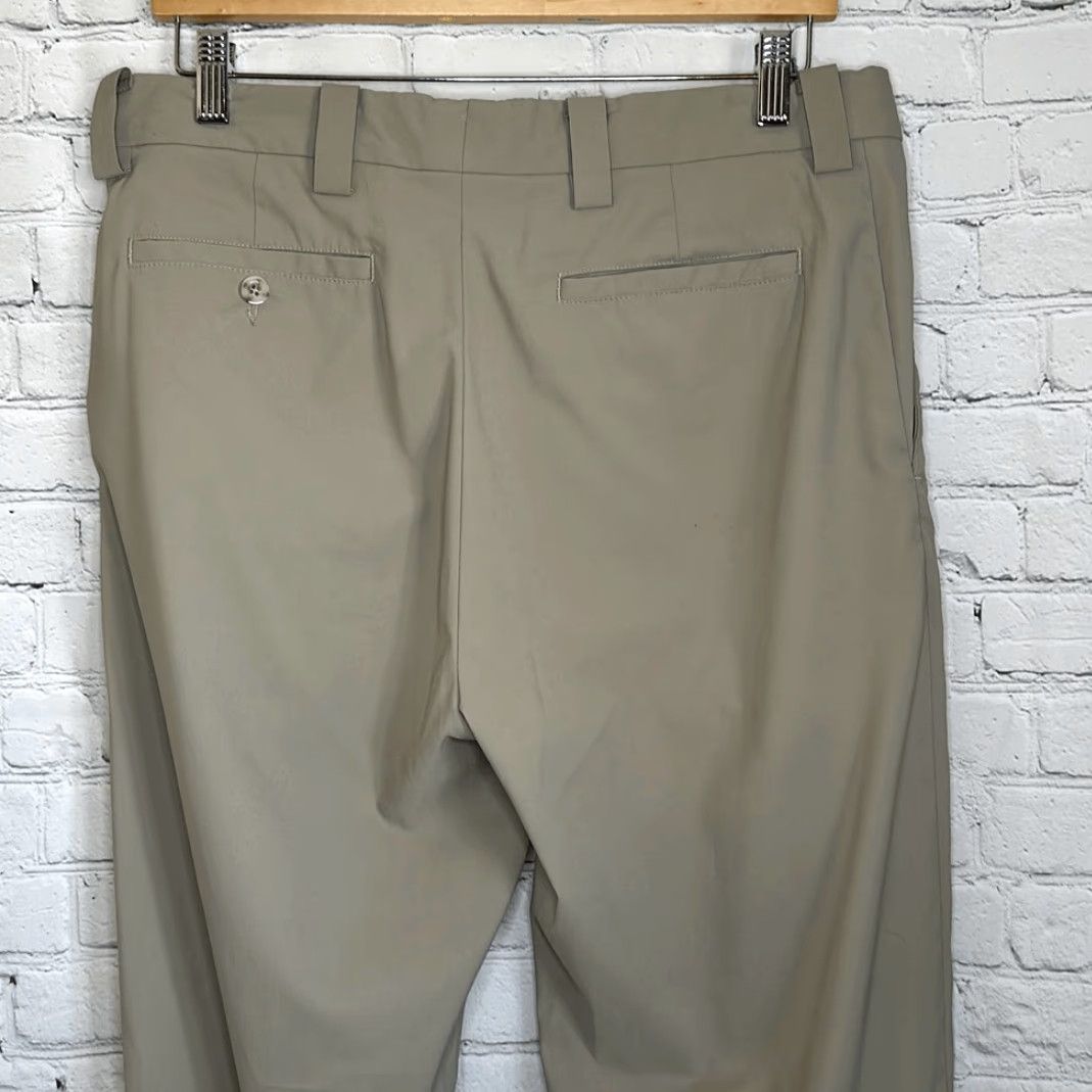 Nike Nike Golf Tiger Woods Collection TW Dri-Fit Khaki Tan Golf Pants Men’s 33x32 Size US 33 - 7 Thumbnail
