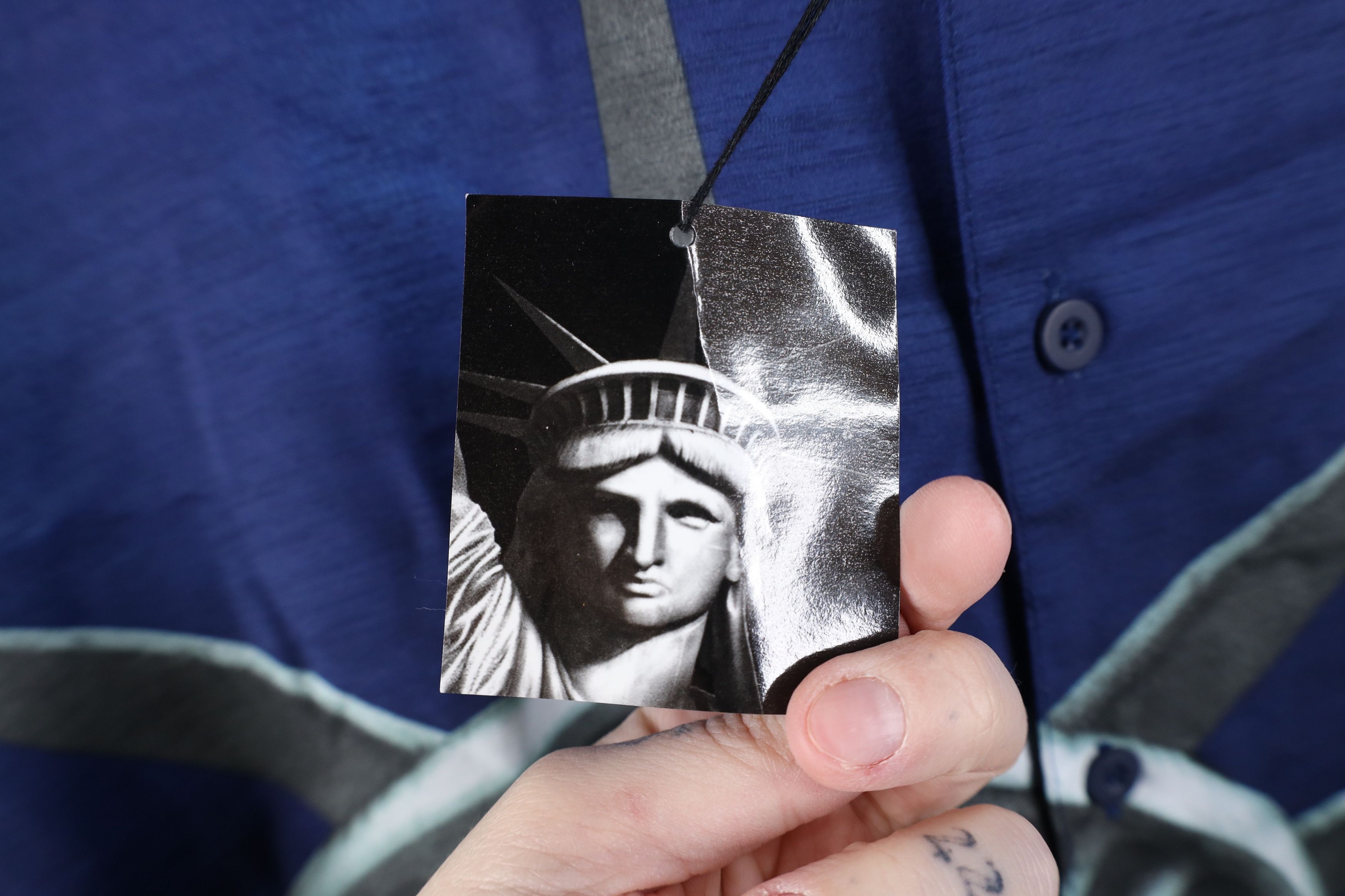 Vintage Deadstock Vintage 90s Y2K Statue of Liberty Button Shirt Size US L / EU 52-54 / 3 - 8 Thumbnail