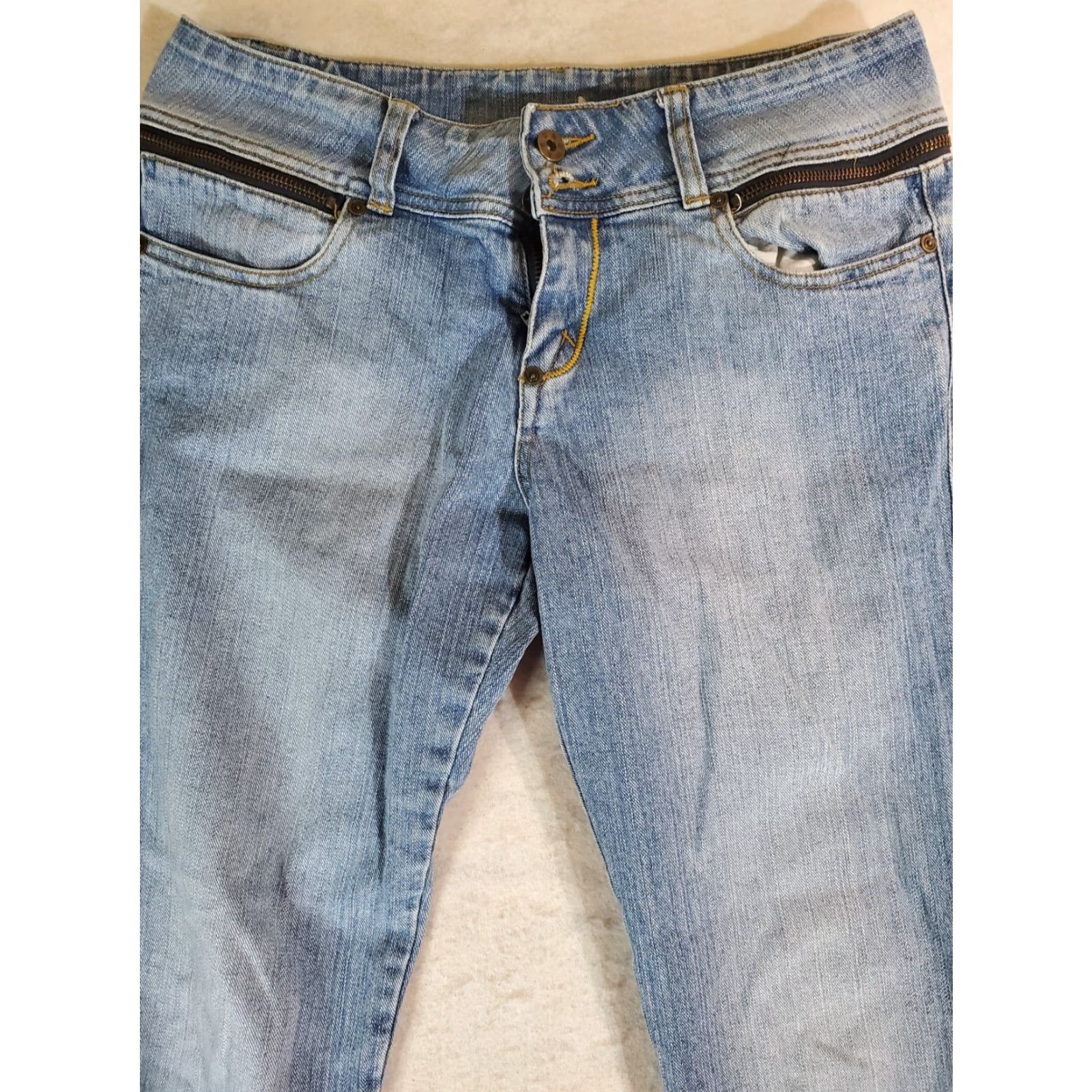Akademiks VINTAGE Akademiks Slim Fit Zipper Jeans Womens 30x32 Light Blue Embroidered Denim Jeans Size 30" / US 8 / IT 44 - 2 Thumbnail