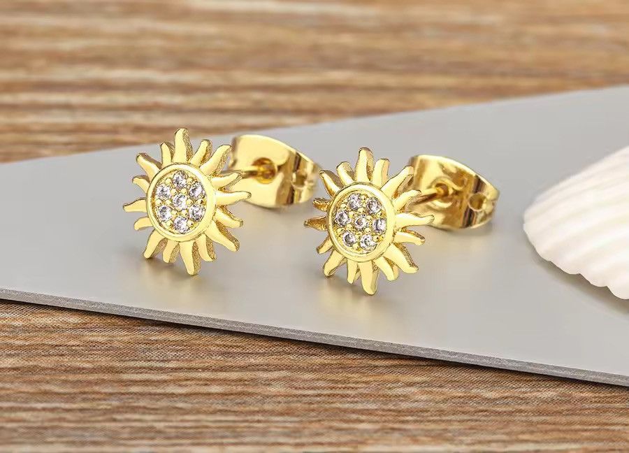 Jewelry Sun Stud Earrings for Men Women Streetwear Punk Hip Hop Size ONE SIZE - 1 Thumbnail