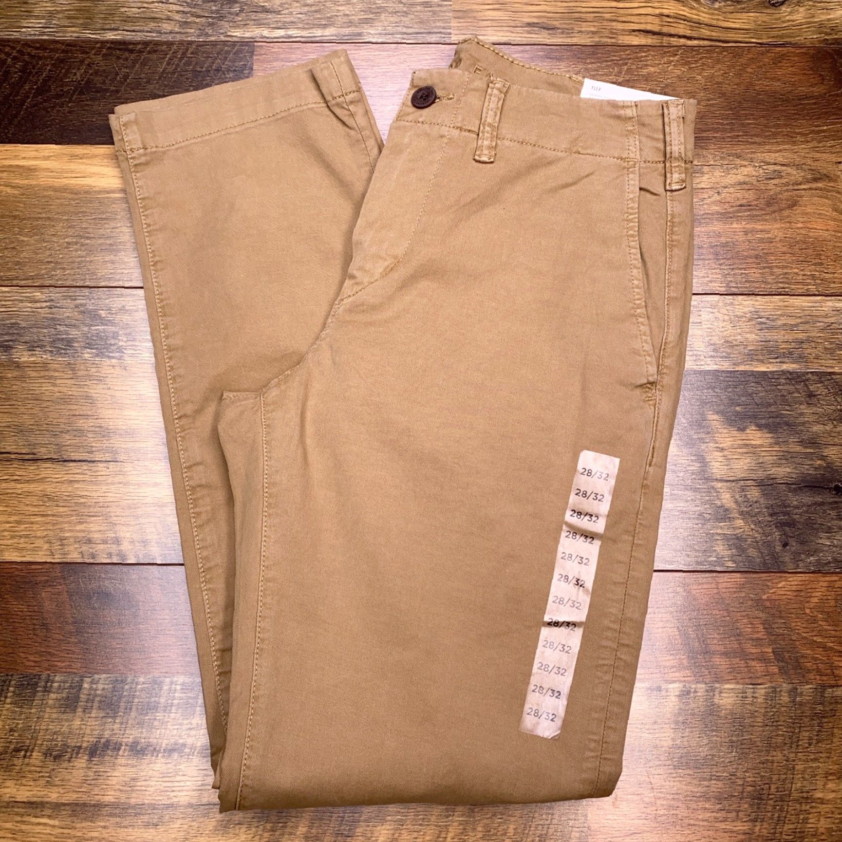 American Eagle Outfitters American Eagle Outfitters Original Straight Pants Mens 28x32 Khaki Mid Rise New Size US 28 / EU 44 - 3 Thumbnail