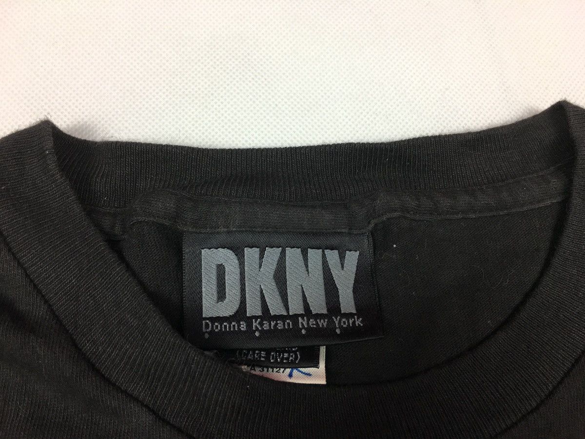 DKNY 90s DKNY Donna Karan New York Big Logo Printed Tee Size US L / EU 52-54 / 3 - 4 Thumbnail
