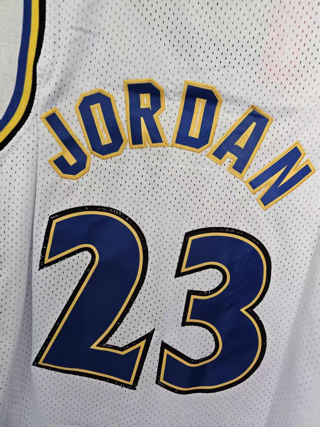 NBA Washington Wizards #23 Michael Jordan Jersey White Size US M / EU 48-50 / 2 - 4 Thumbnail