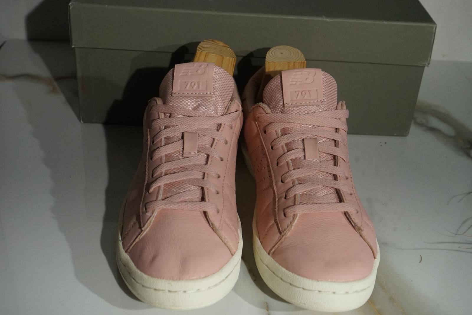 New Balance New Balance Pink Low Top Size US 7.5 / IT 37.5 - 3 Thumbnail