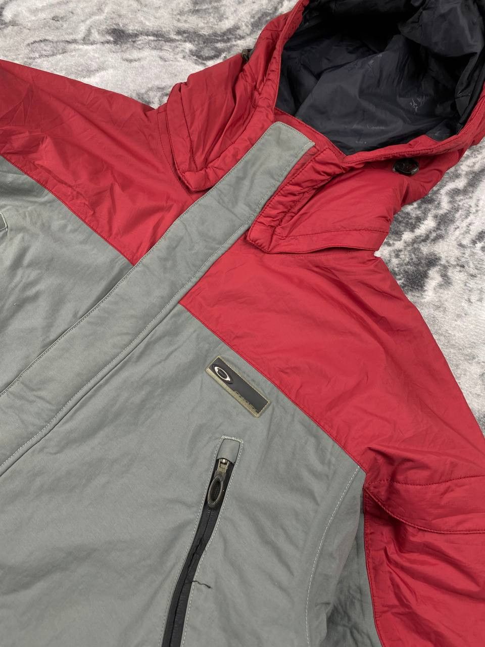 Oakley Vintage Oakley Ski Jacket Men Size XL Men Size XL Gray/ Red Size US XL / EU 56 / 4 - 2 Thumbnail