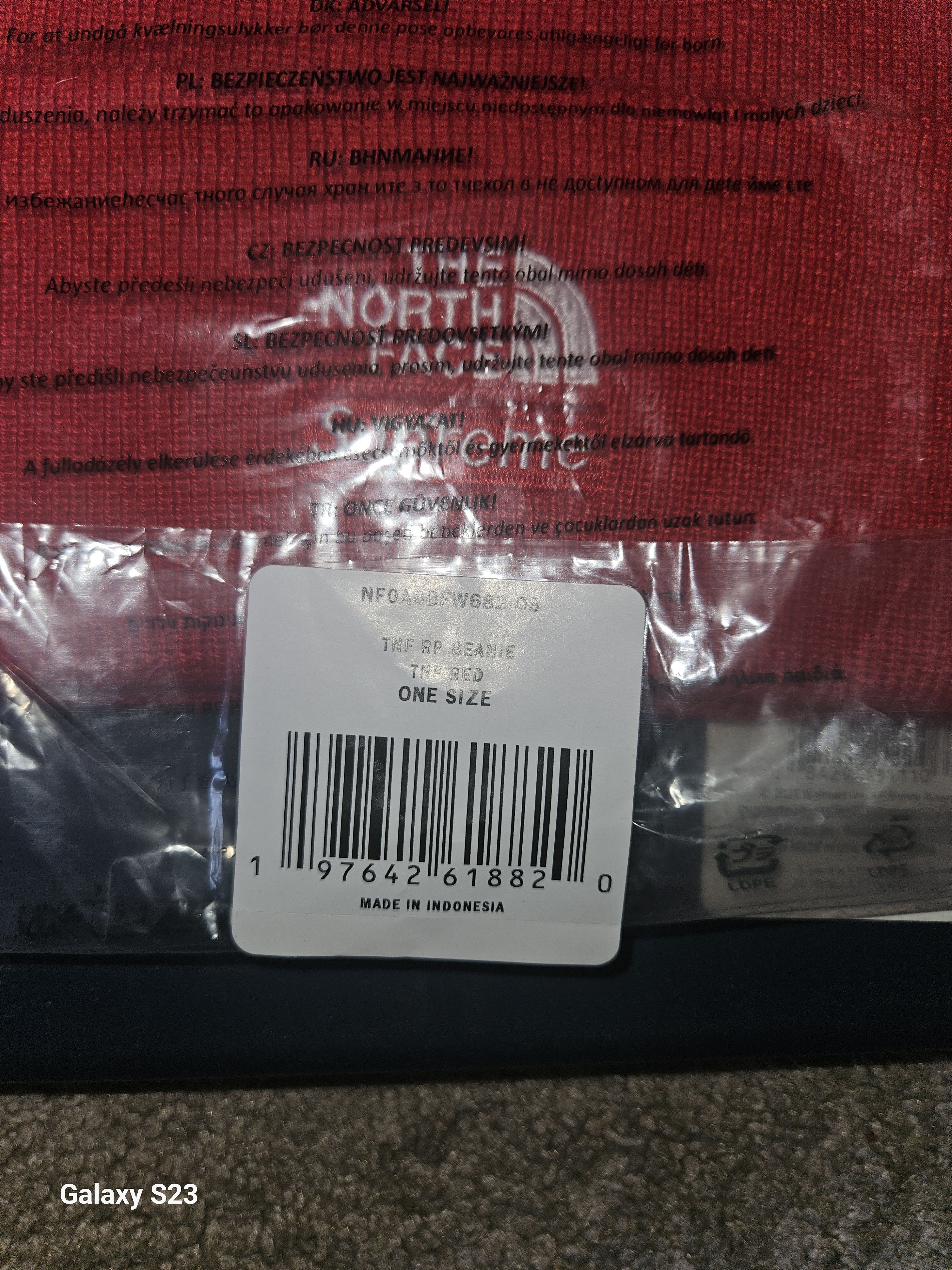 Supreme × The North Face Supreme FW25 The North Face Red Beanie OS Size ONE SIZE - 4 Thumbnail