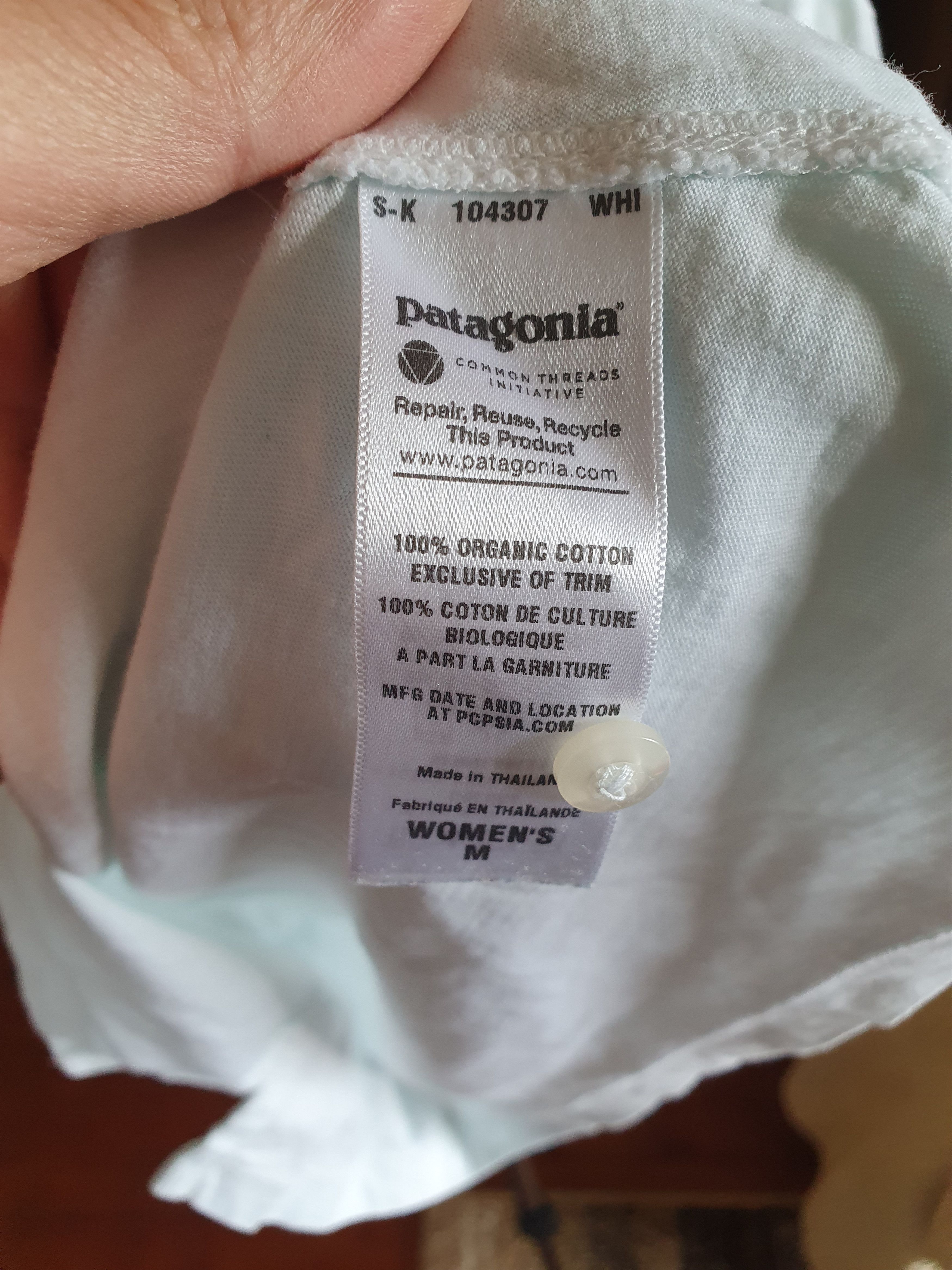 Patagonia Patagonia Women's 100% Organic Cotton Polo T-shirt sz M Size M / US 6-8 / IT 42-44 - 7 Thumbnail