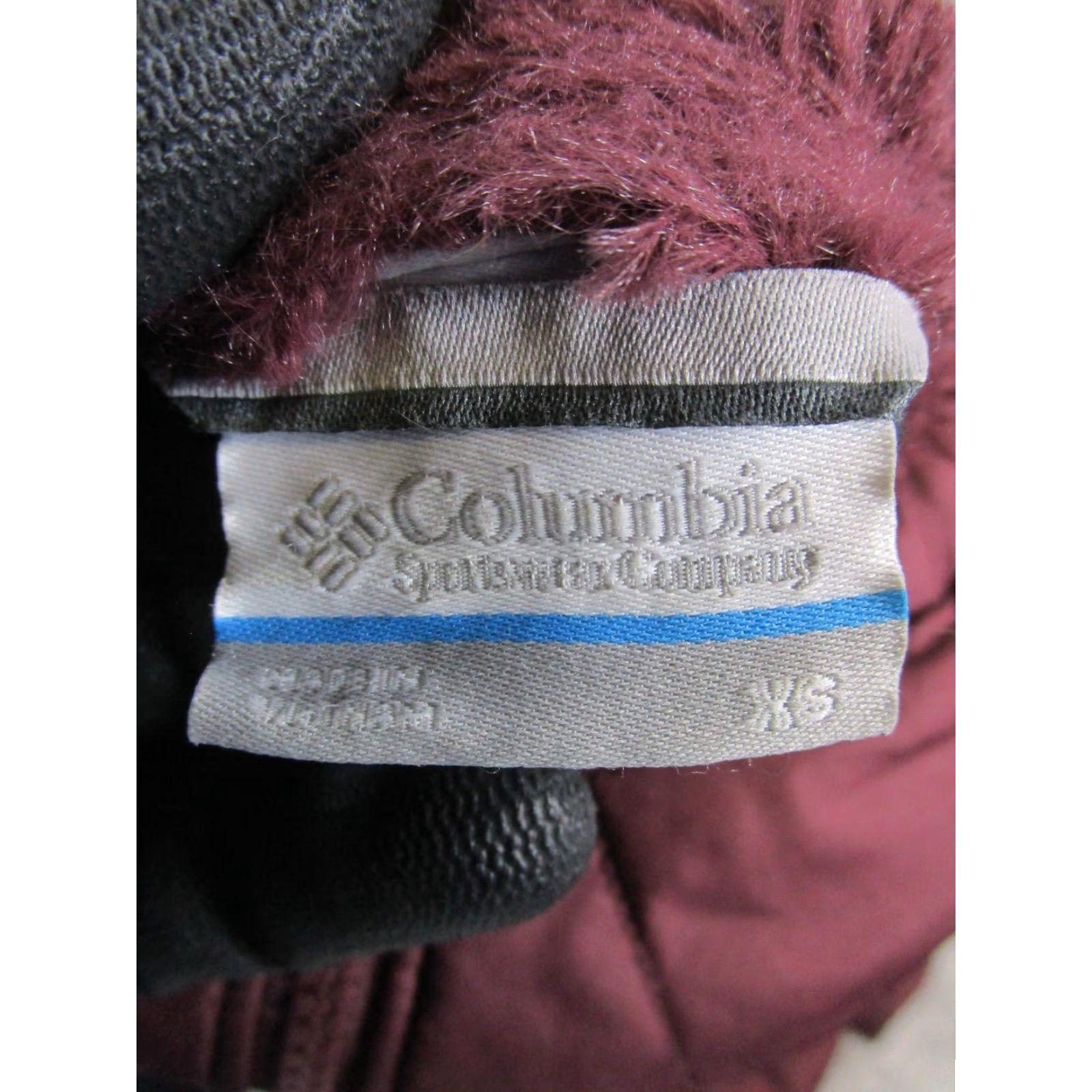 Vintage Columbia Jacket Womens XS Burgundy Quilted Insulated Long Sleeve Zip Diamond Crest Crest? Size XS / US 0-2 / IT 36-38 - 3 Thumbnail