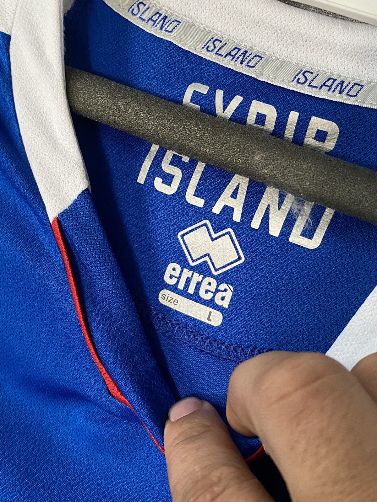 Other 2018 Errea Iceland Soccer Jersey World Cup #8 Bjarnason Size US L / EU 52-54 / 3 - 3 Thumbnail
