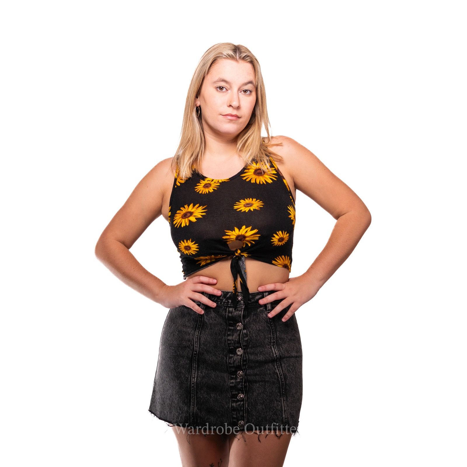 Designer Charlotte Russe Sunflower Tie Front Crop Tank Top Size XS / US 0-2 / IT 36-38 - 2 Thumbnail