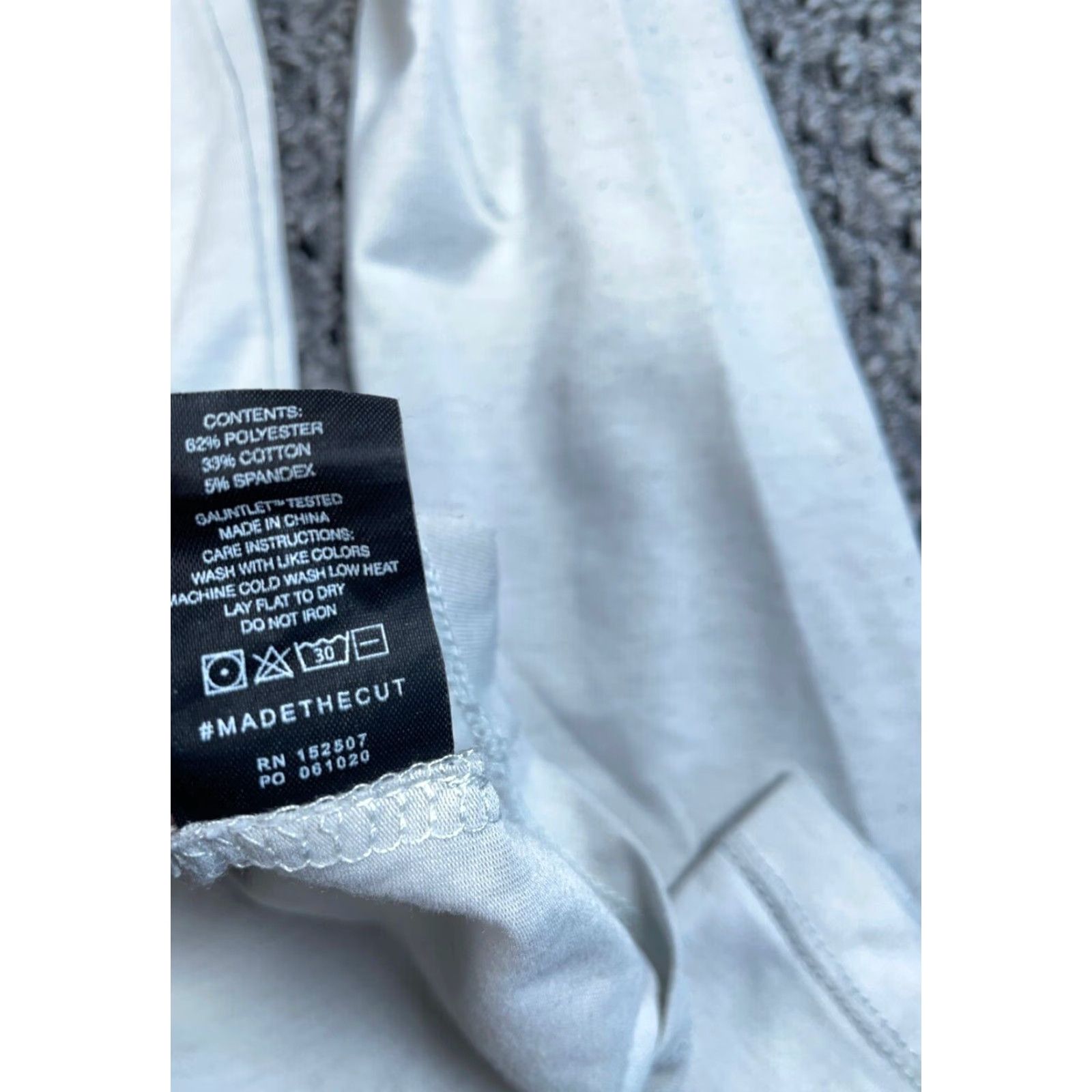 Cuts Cuts T-Shirt Henley Adult Small Gray Long Sleeve Curved Hem Elongated Pyca Pro Cotton Polyester Spandex Size US S / EU 44-46 / 1 - 5 Thumbnail