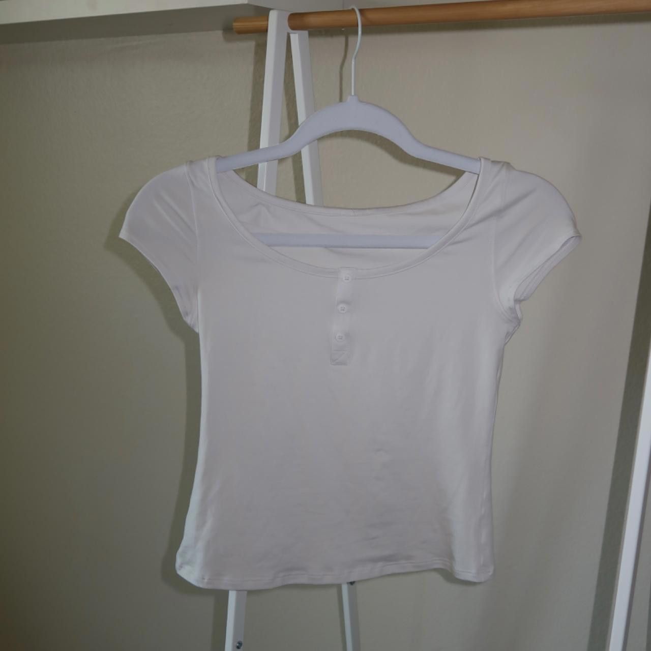 Designer lululemon light grey t-shirt Size S / US 4 / IT 40 - 1 Thumbnail