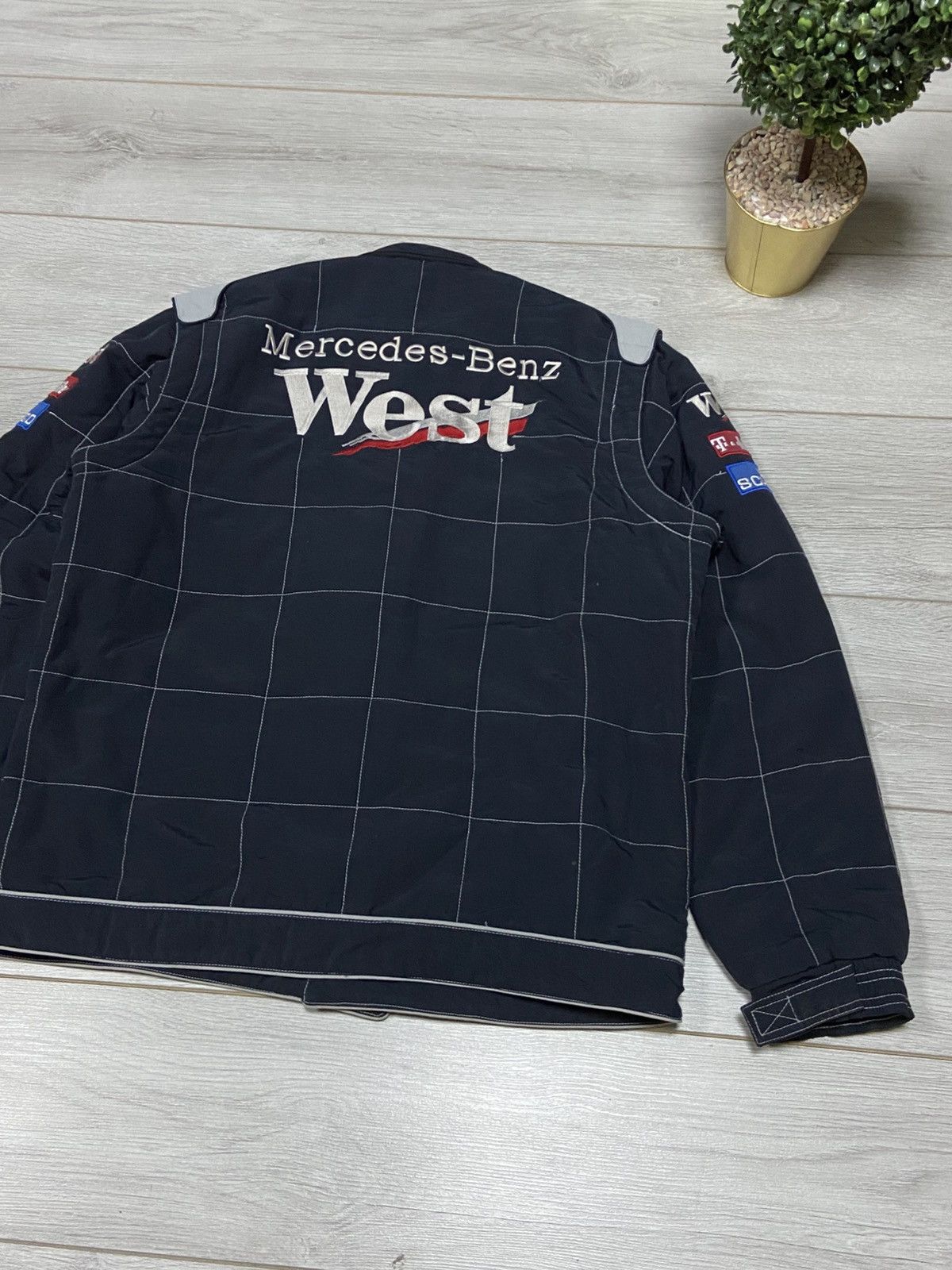 Mercedes-Benz Mercedes Siemens Warsteiner Micheline West bomber jacket Size US XL / EU 56 / 4 - 13 Thumbnail