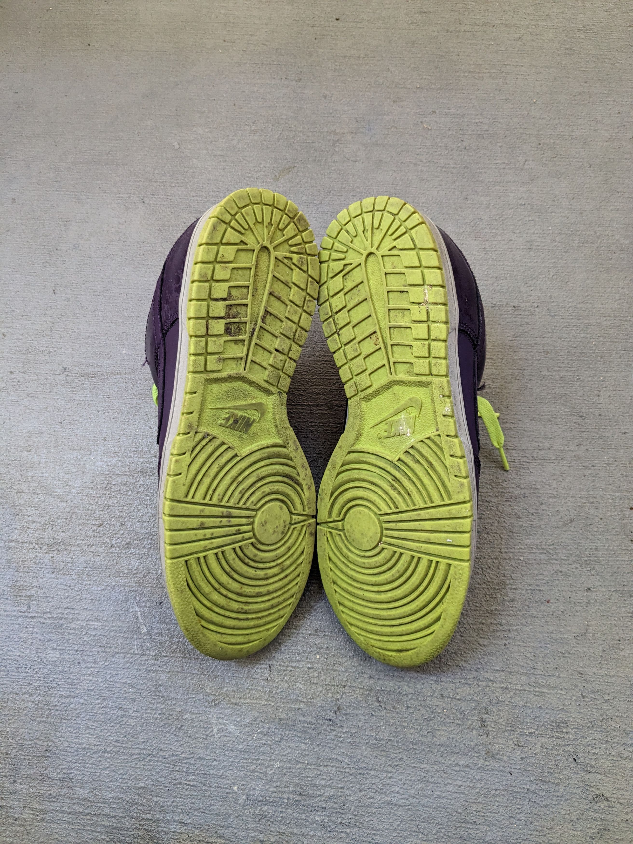 Nike Nike Dunk Low CL Joker Purple Leather Neon Green 318020-551 Size US 9.5 / EU 42-43 - 15 Thumbnail