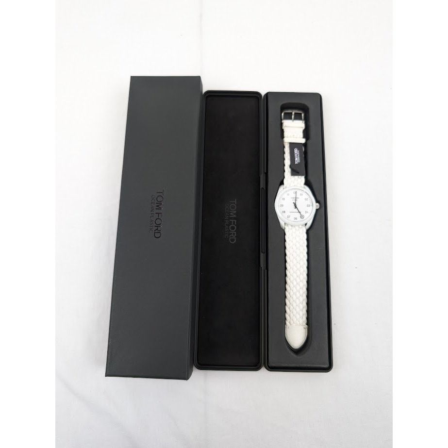 Tom Ford o1rshd1 Size: OS / Watch in White Size ONE SIZE - 22 Thumbnail