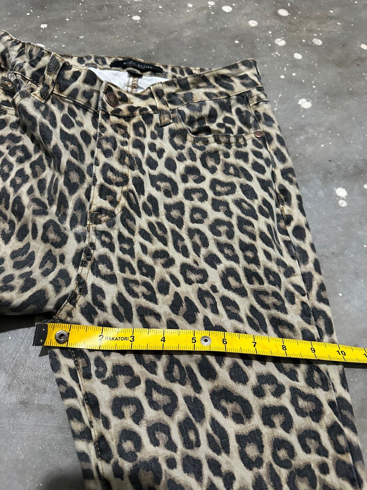 Other Judy Blue Super Flare Leopard Pants Size US 28 / EU 44 - 12 Thumbnail