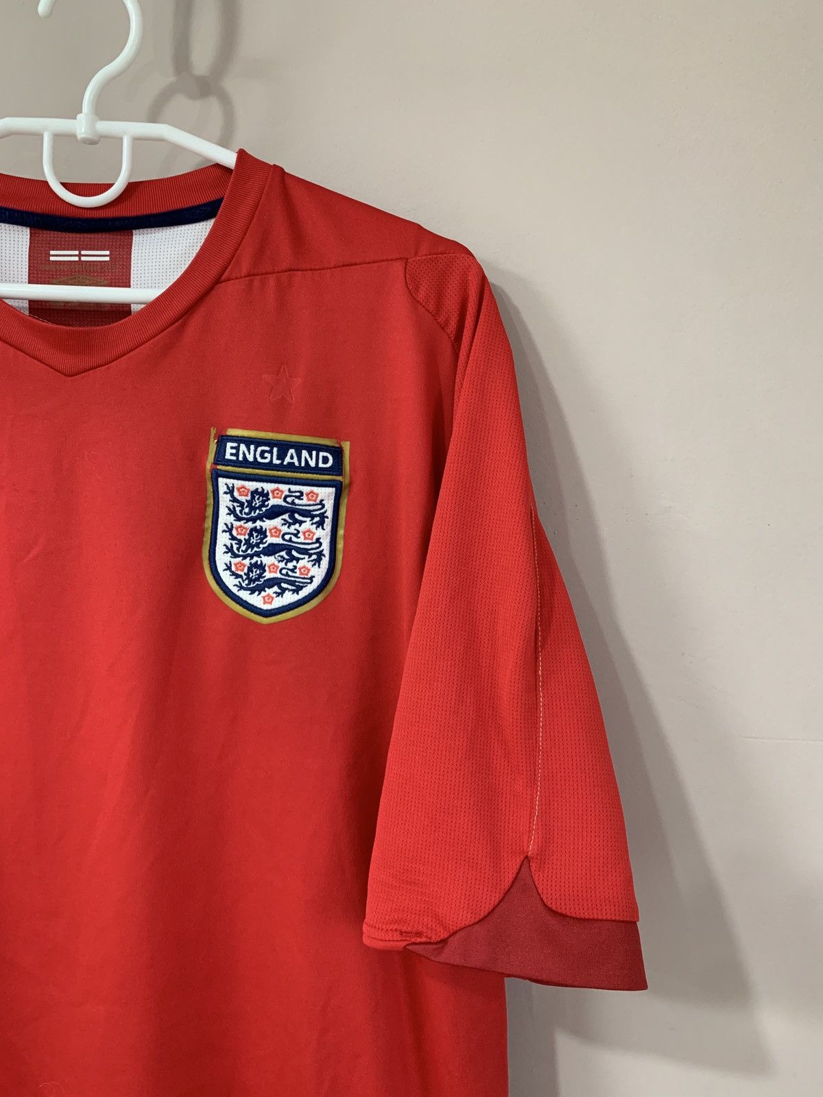 Umbro England 2006 Away Football Shirt Umbro Vintage Soccer Jersey Size US XL / EU 56 / 4 - 4 Thumbnail