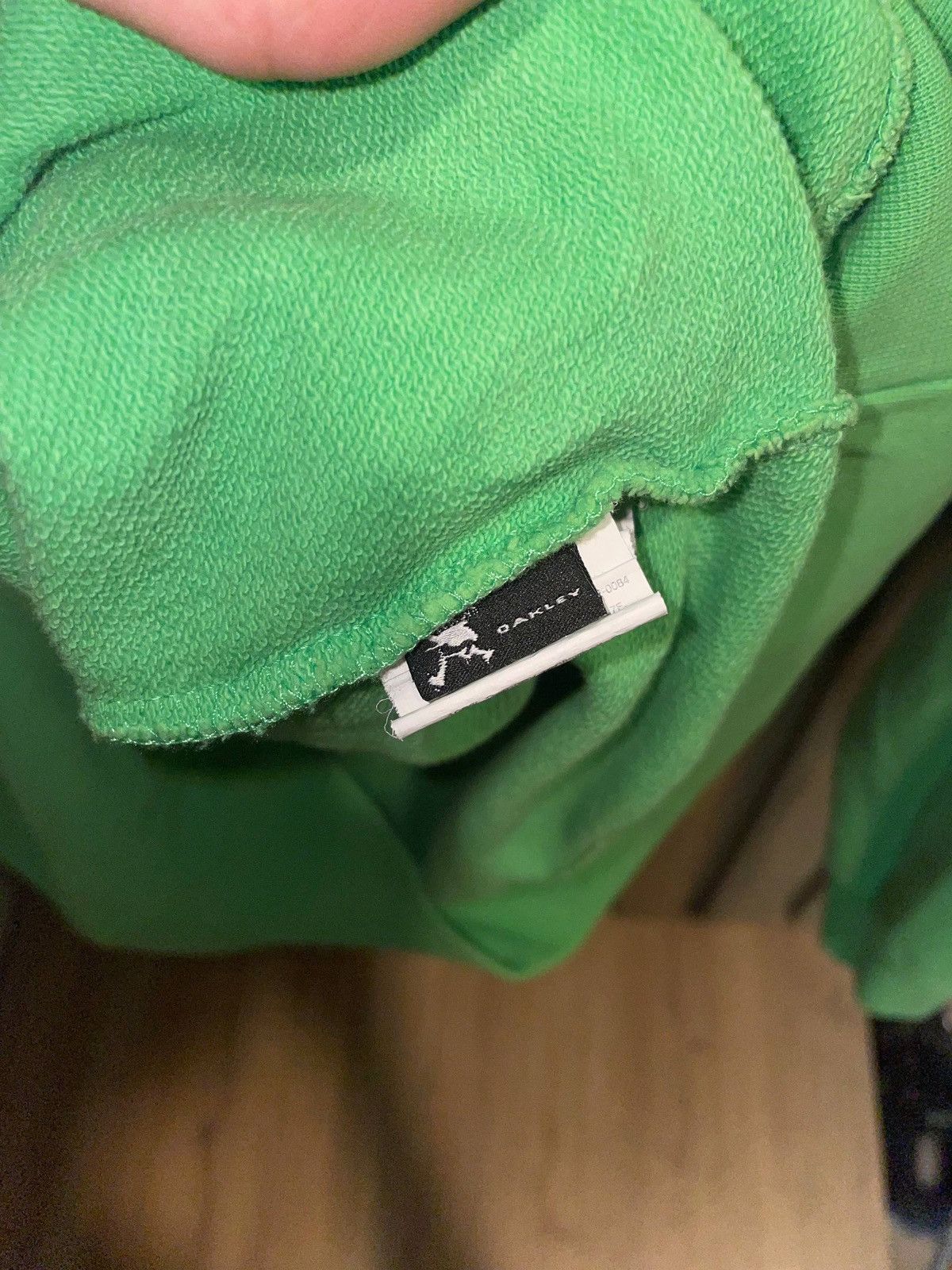 Oakley Oakley Rare Adv Green Logo Hoodie Size US M / EU 48-50 / 2 - 5 Thumbnail