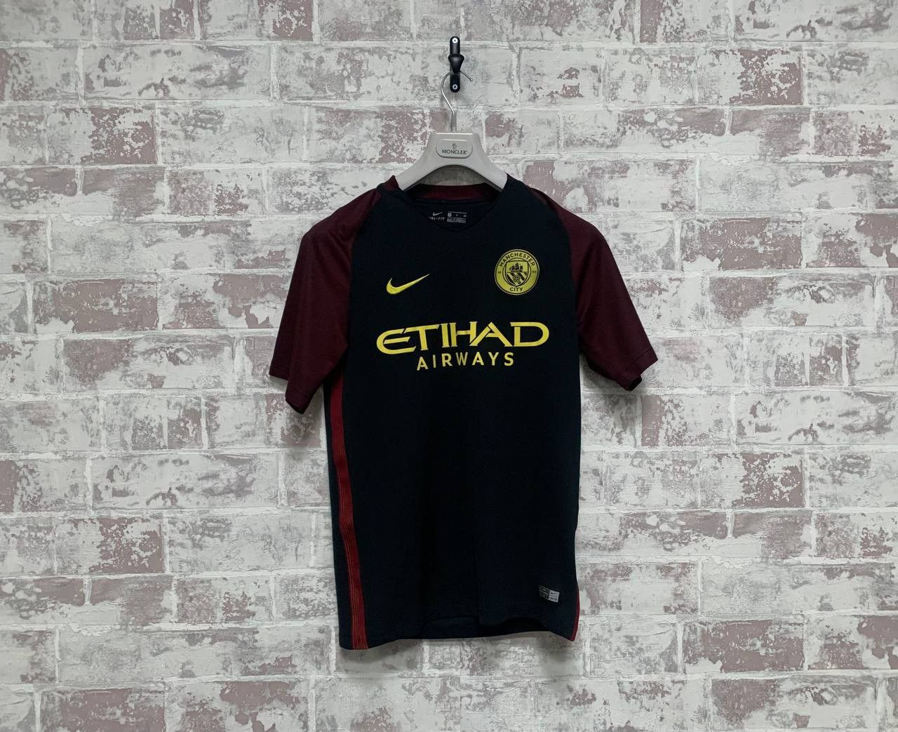 Nike Manchester City 2016-2917 Nike Size-S Size US S / EU 44-46 / 1 - 1 Thumbnail