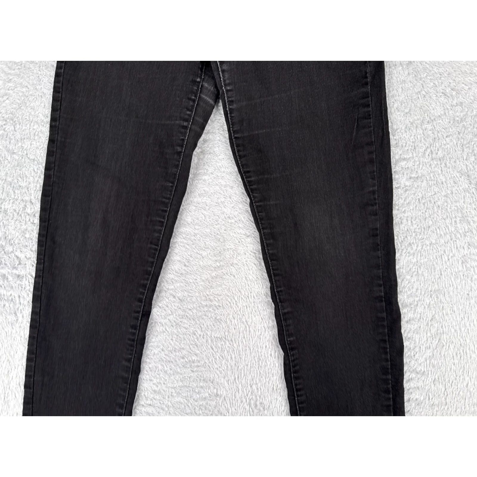 Old Navy Old Navy Jeans Womens 8 Black Denim The Rockstar Straight Cotton Blend Low 27x27 Size 30" / US 8 / IT 44 - 3 Thumbnail