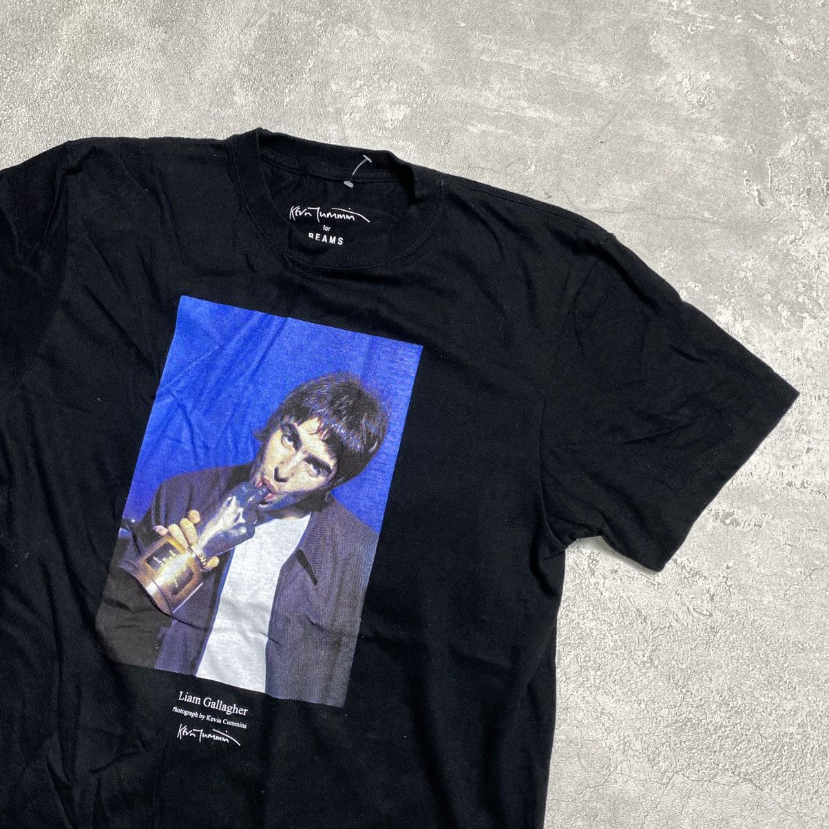Beams Japan Liam gallgher oasis potograph by kevin Cummins Beams Size US L / EU 52-54 / 3 - 2 Thumbnail