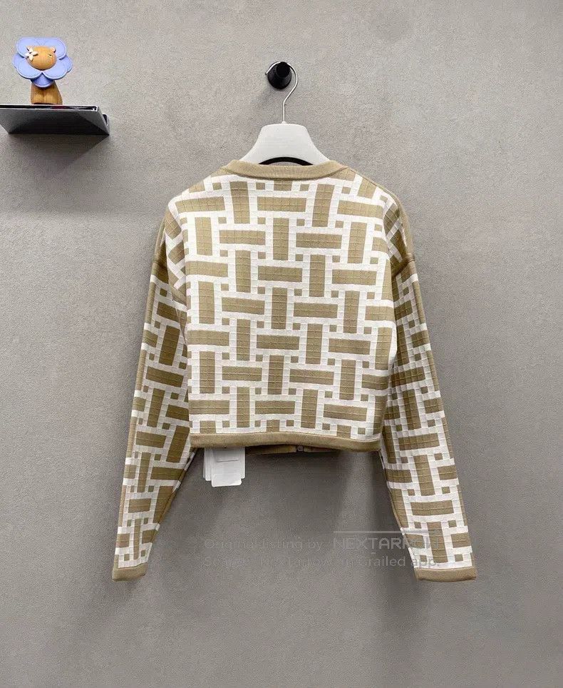 Hermes Hermes Toast Beige Square Neck Jacket Size XS / US 0-2 / IT 36-38 - 2 Thumbnail