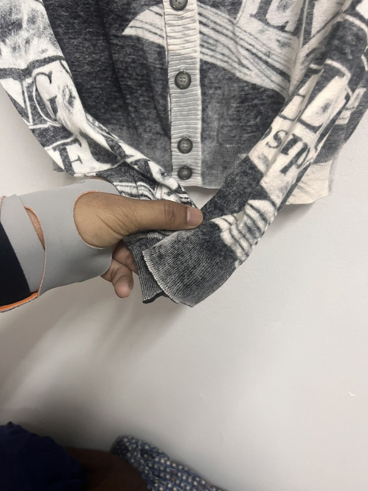 Diesel Diesel punk fullprinted cardigans Size US S / EU 44-46 / 1 - 7 Thumbnail