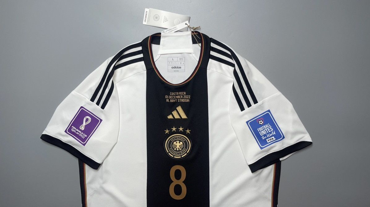 Adidas GERMANY ADIDAS 2022 WORLD CUP SOCCER HOME JERSEY #8 GORETZKA Size US L / EU 52-54 / 3 - 3 Thumbnail