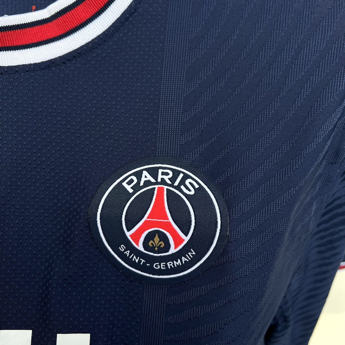 Jordan Brand PSJ Paris Saint Germain soccer jersey Messi 30 (fake) Size US L / EU 52-54 / 3 - 5 Thumbnail