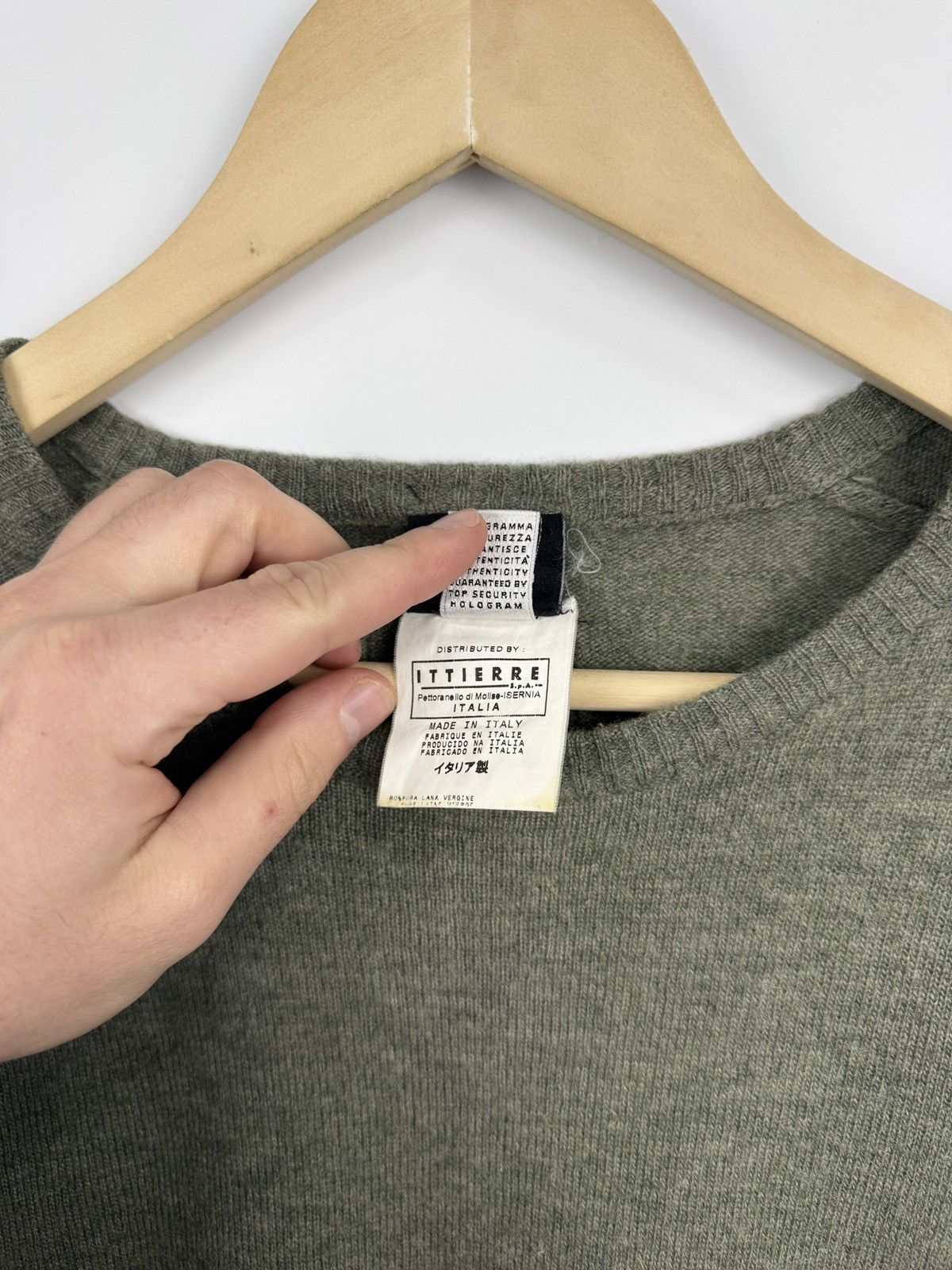 Dolce & Gabbana 🇮🇹 Vintage 90s Dolce Gabbana Wool Sweater Made in Italy Retro Size US L / EU 52-54 / 3 - 5 Thumbnail