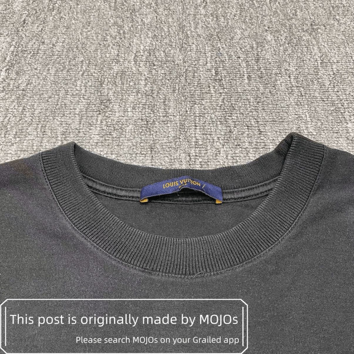 Louis Vuitton Louis Vuitton Space LV Logo Tee mojos14051029 Size US L / EU 52-54 / 3 - 6 Thumbnail