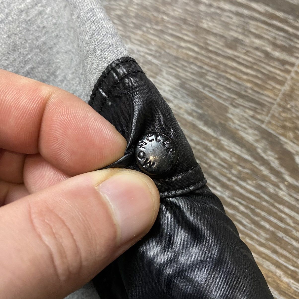 Moncler Moncler Nylon Pocket Zip Up Hoodie 12 anni 152 Size XS / US 0-2 / IT 36-38 - 6 Thumbnail