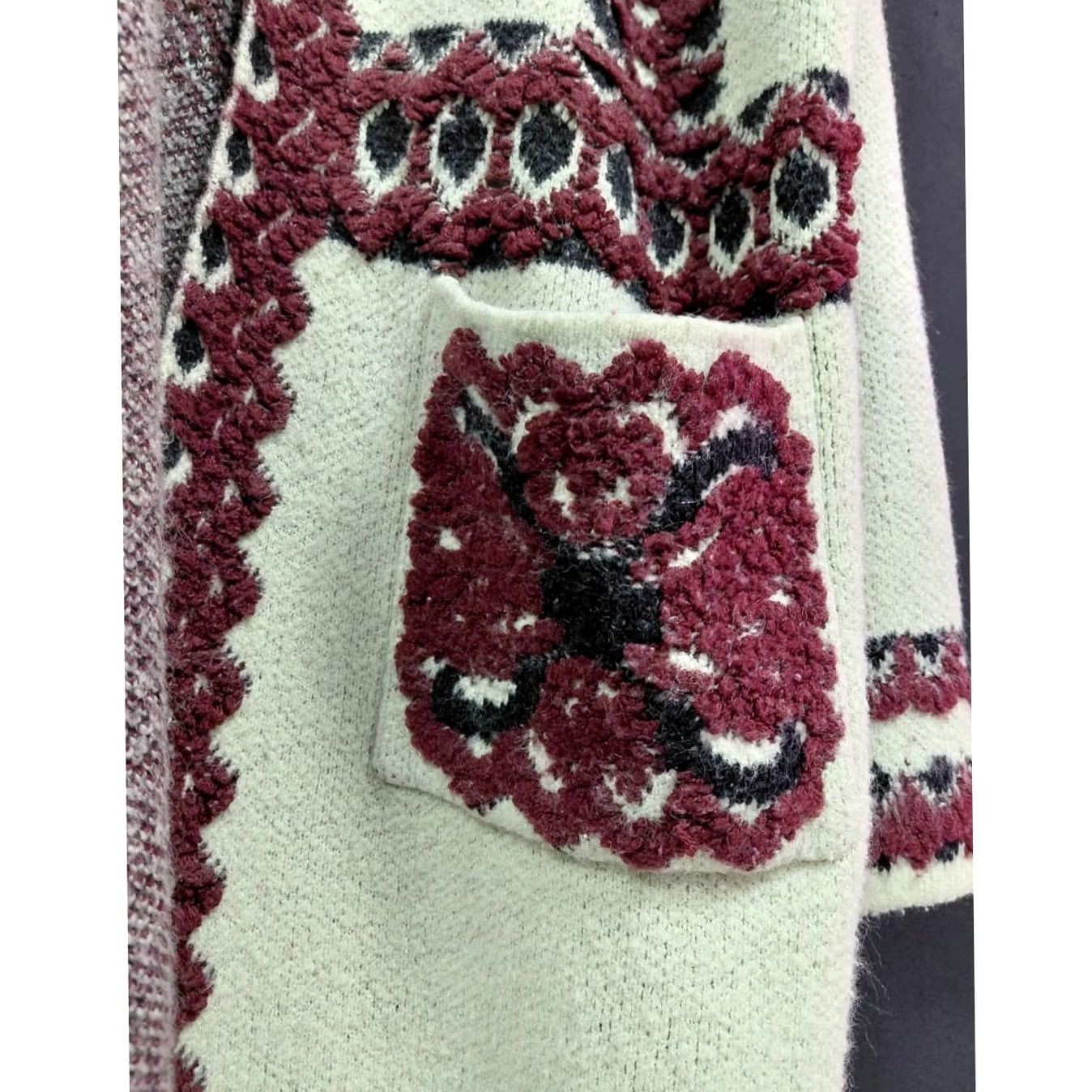 Bcbgmaxazria BCBGMAXAZRIA Knit Cardigan Sweater Beige Red Solid Long Sleeve Women Size L Size L / US 10 / IT 46 - 3 Thumbnail