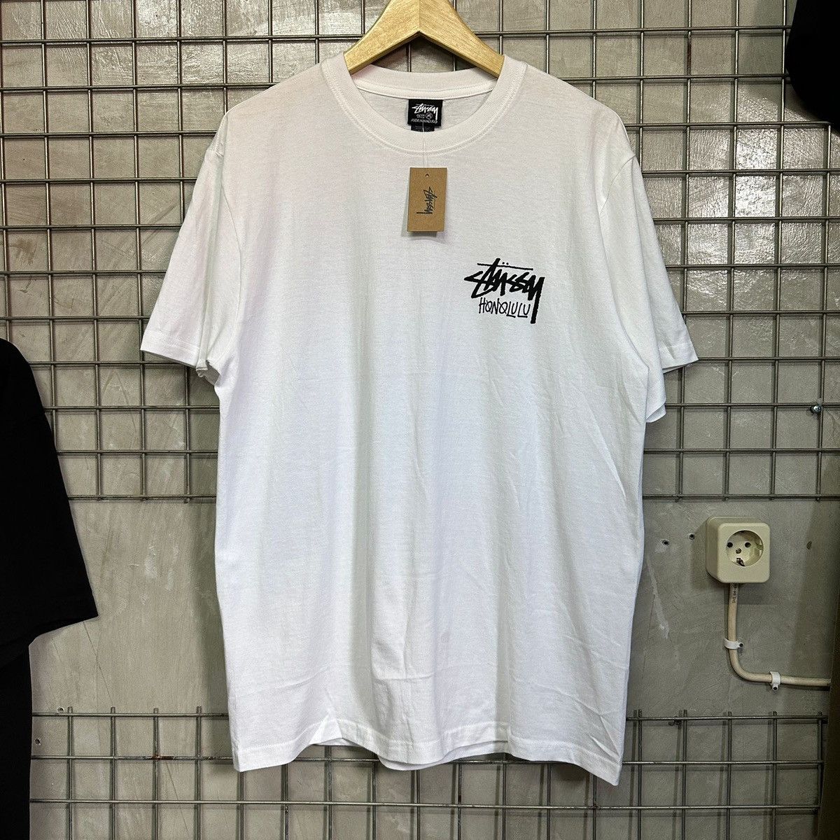 Stussy STUSSY STOCK HONOLULU TEE - WHITE | Grailed