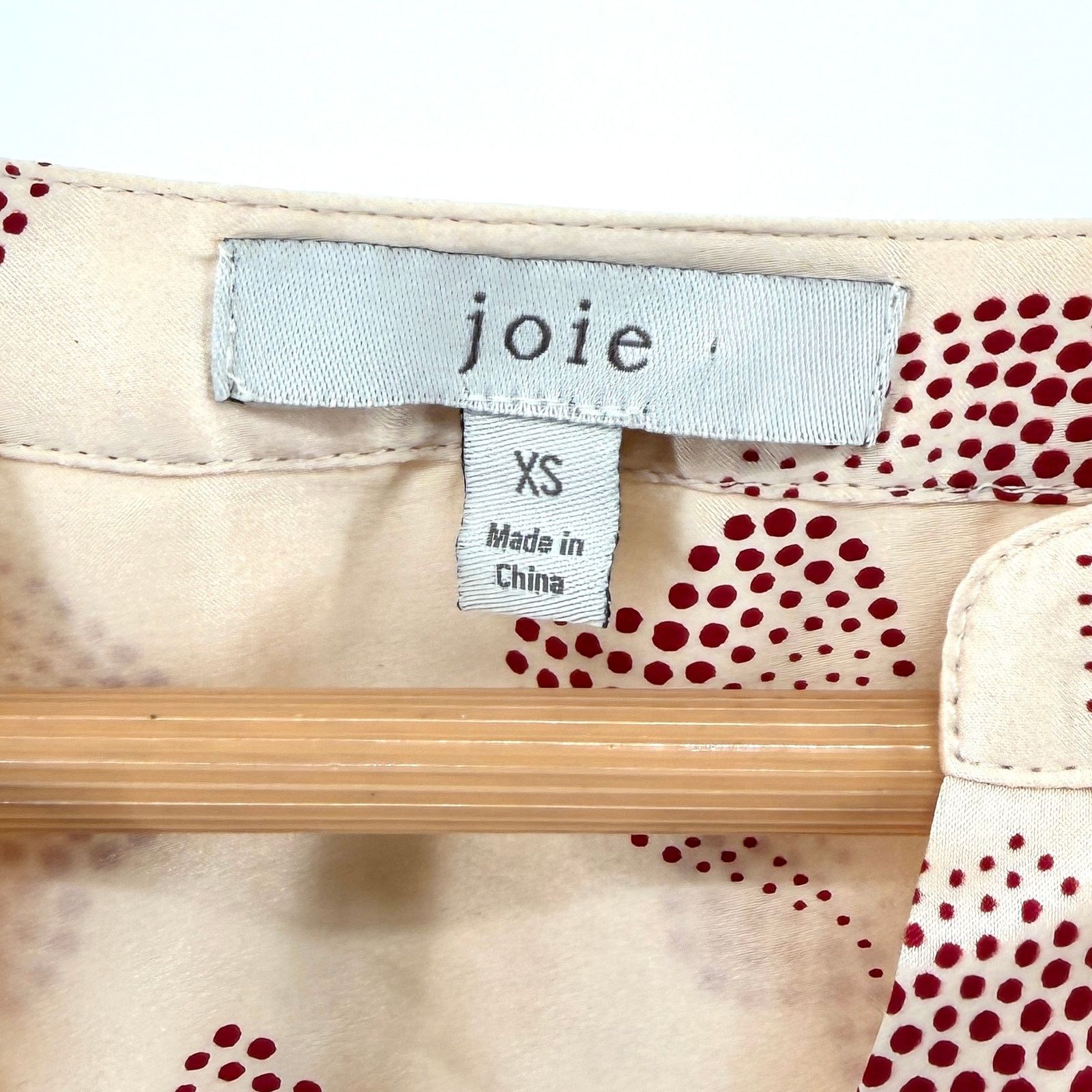 Joie Joie 100% Silk Heart Print Purine V-Neck Long Sleeve Blouse Size XS / US 0-2 / IT 36-38 - 6 Thumbnail