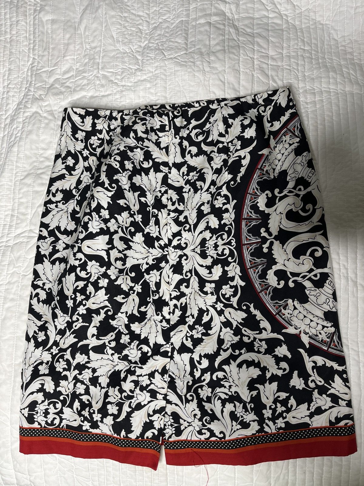 White House Black Market White House Black Market Skirt Size 26" / US 2 / IT 38 - 2 Thumbnail