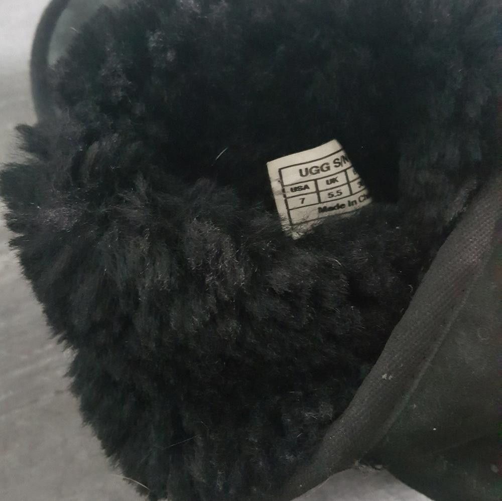 Ugg Black Classic UGG Tall 2 Boot Size US 7 / IT 37 - 4 Thumbnail