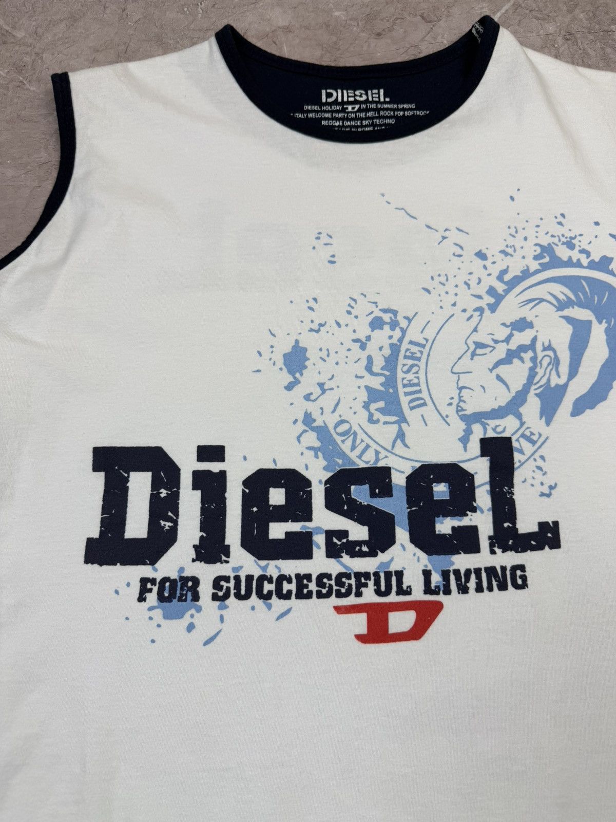 Diesel Diesel Vintage Y2K Tshirt Size S Size US S / EU 44-46 / 1 - 4 Thumbnail
