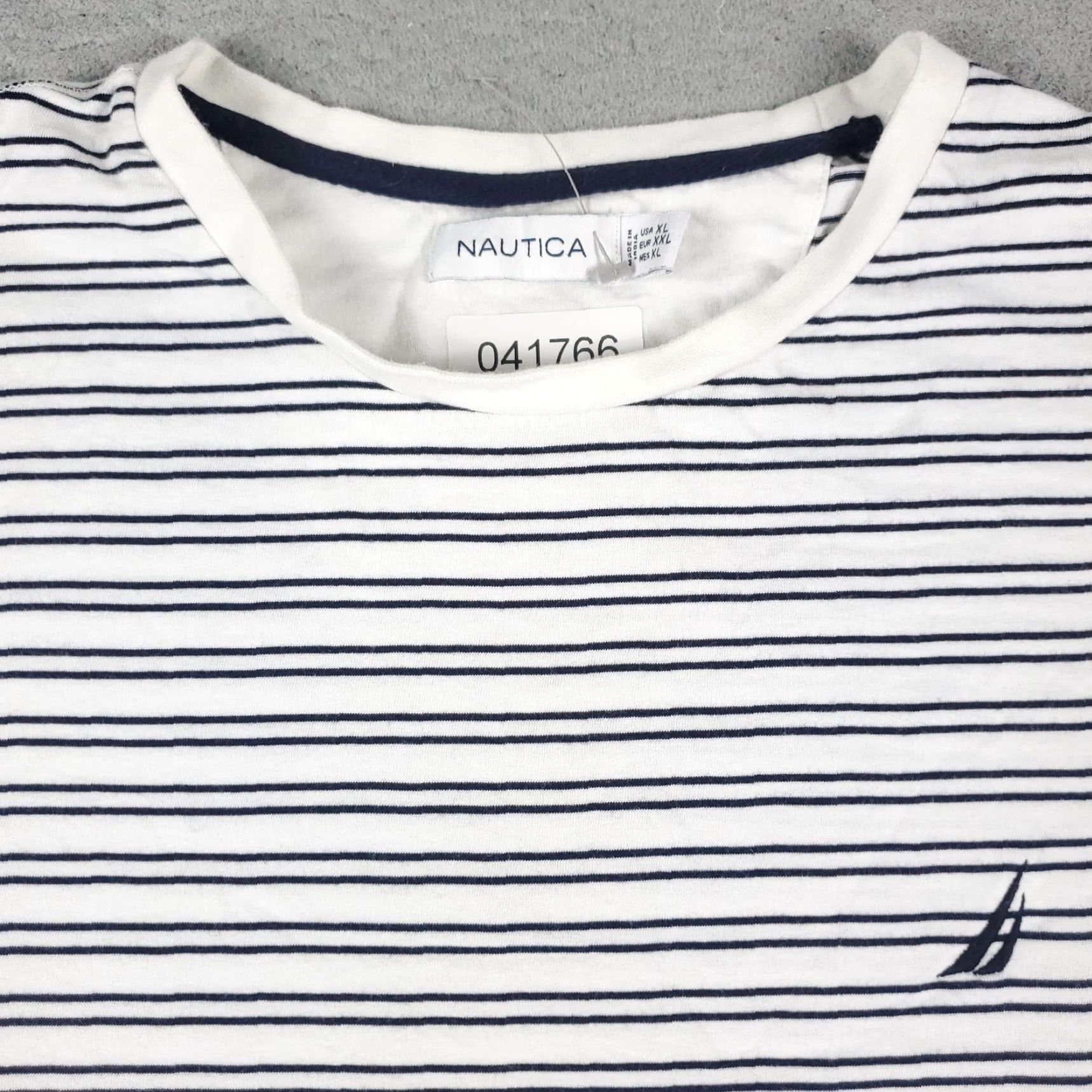 Nautica Nautica Shirt Mens XL Blue White Striped Crew Neck Short Sleeve Casual Adult T-Shirt Men’s Classic Sport American 90s Size US XL / EU 56 / 4 - 3 Thumbnail