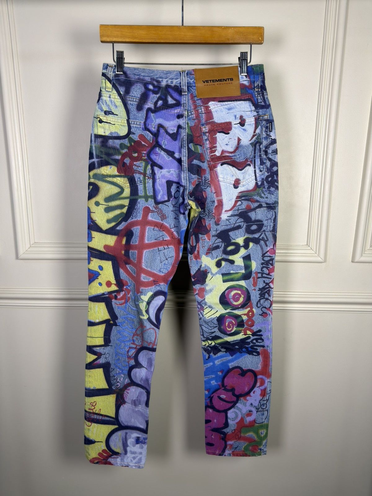 Vetements *RARE* DEMNA GVASALIA RUNWAY GRAFFITI DENIM SLIM FIT Size US 29 - 9 Thumbnail