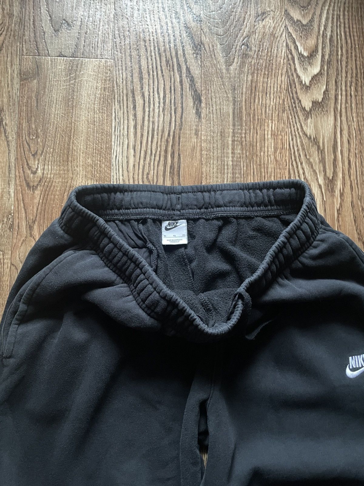 Nike VINTAGE Nike Sweatpants Men XL Activewear 90s baggy Casual Size US 36 / EU 52 - 4 Thumbnail