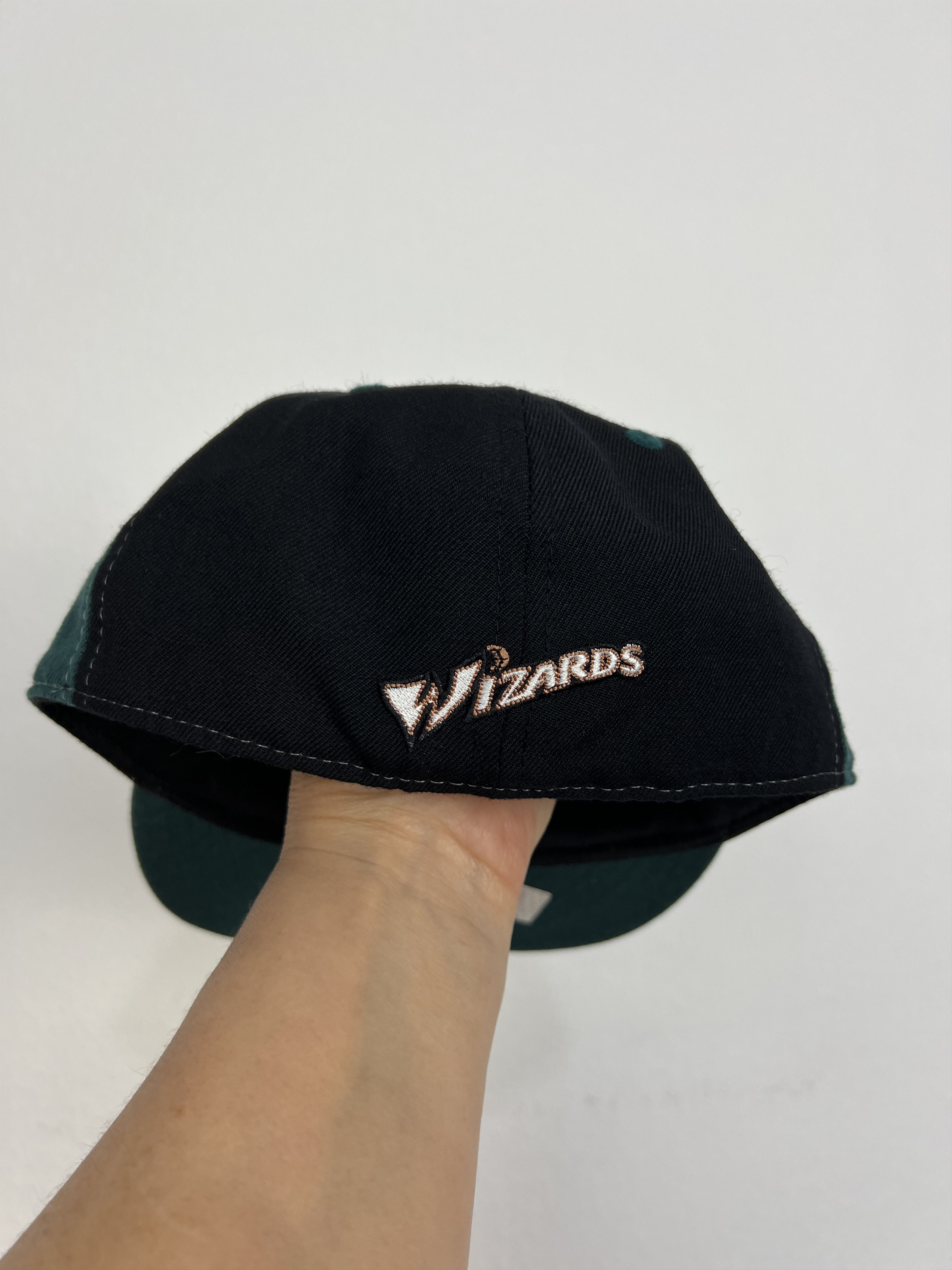 Reebok Vintage Washington Wizards Strapback Hat Cap NBA Adult Size ONE SIZE - 4 Thumbnail