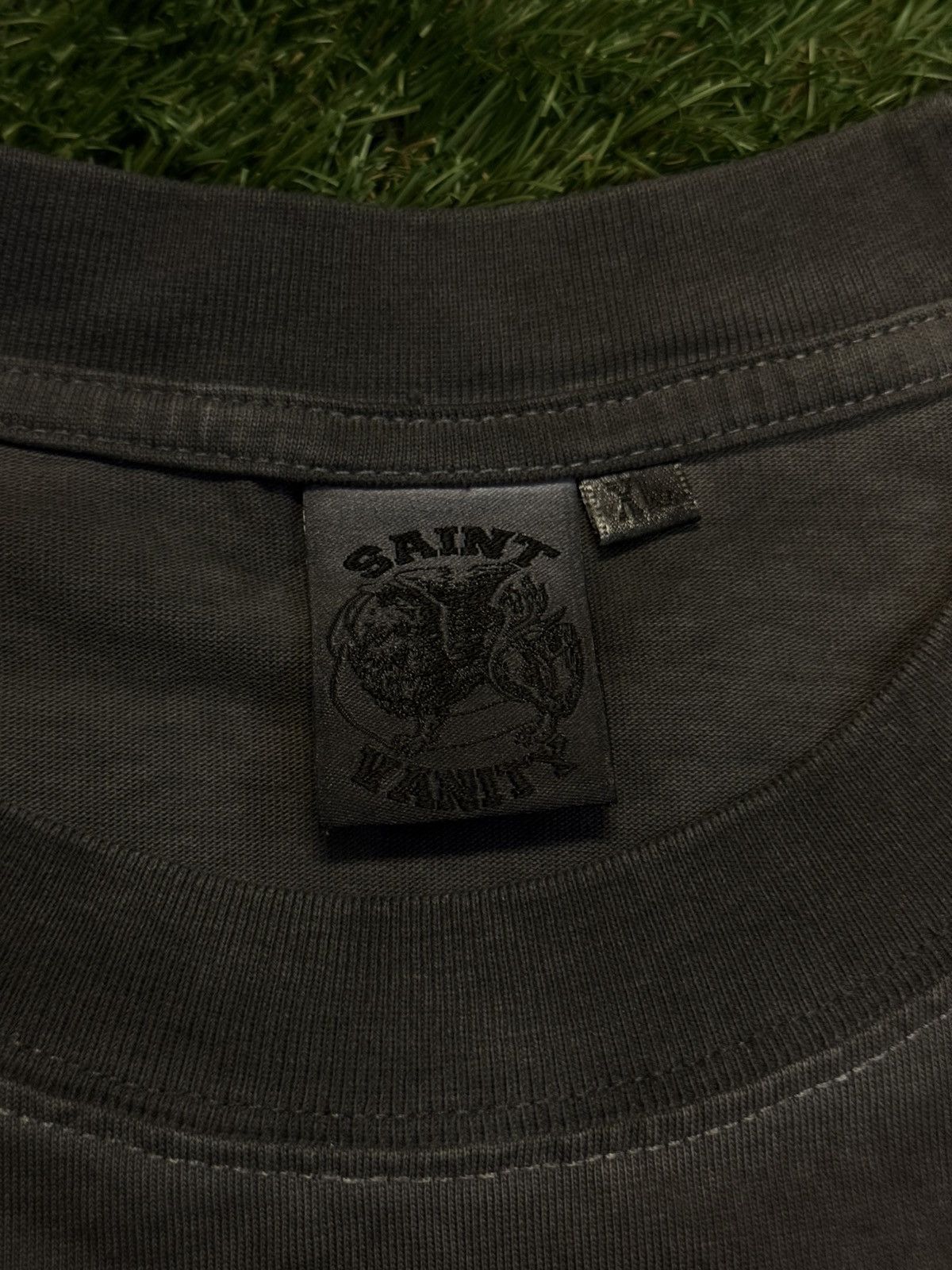 Saint Vanity Saint Vanity Grey Logo Tee Shirt Size XL (NEW) Size US XL / EU 56 / 4 - 5 Thumbnail