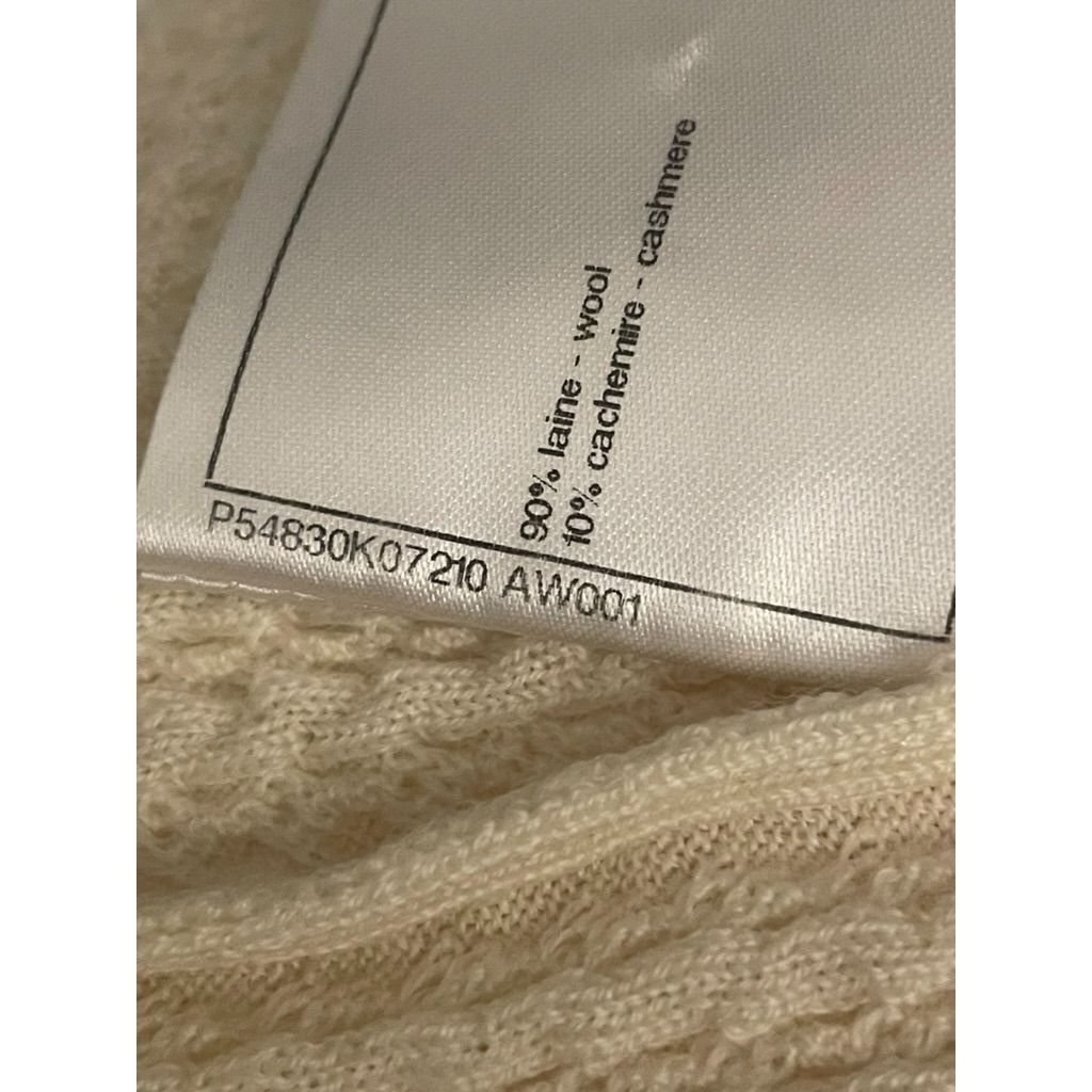 Chanel Chanel Cream Ribbed Knit Sweater With Button Shoulder Detail Size XXS / US 00 / IT 34 - 15 Thumbnail