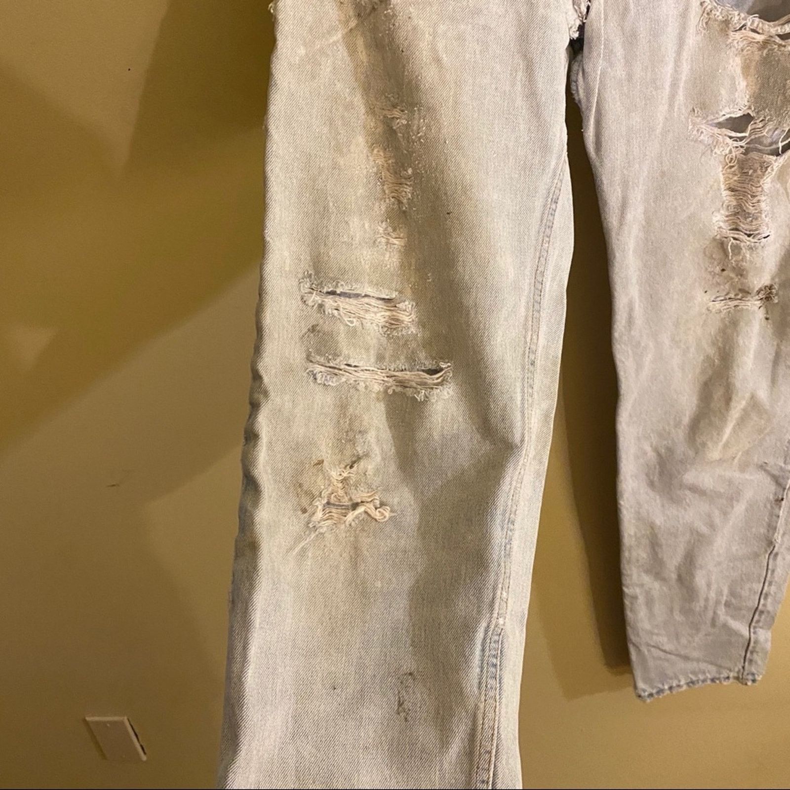 Levi's VNTG LEVIS destroyed high waisted mom jeans 33x36 grunge Size 33" - 8 Thumbnail