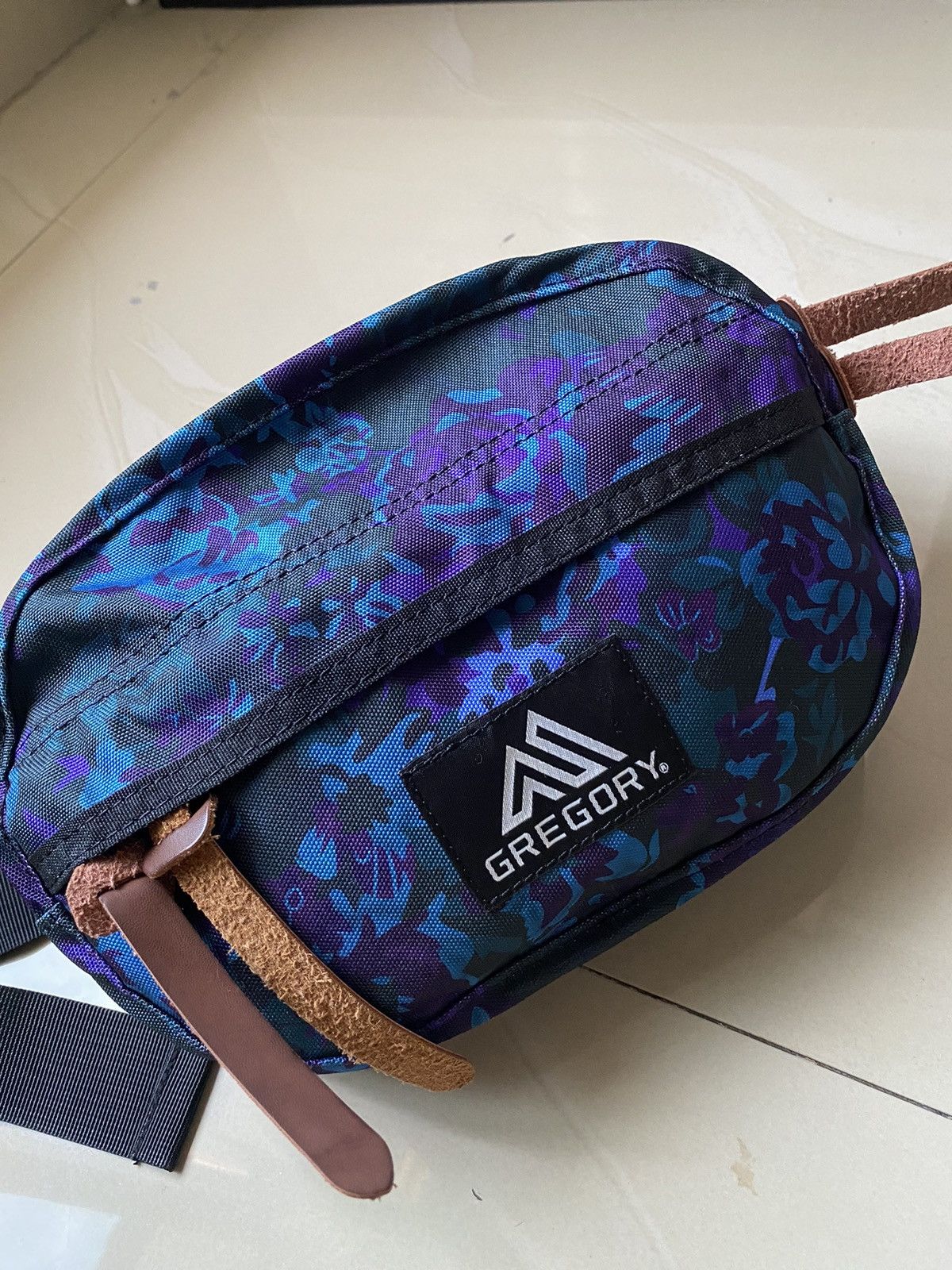 Gregory Gregory waist bag fullprint floral pattern Size ONE SIZE - 3 Thumbnail